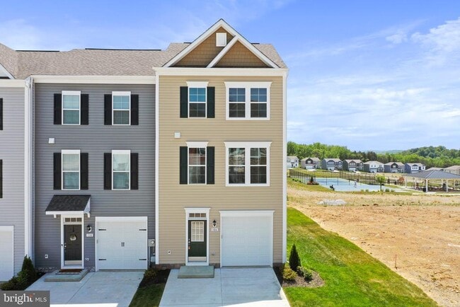 Building Photo - 251 Clifton Mnr