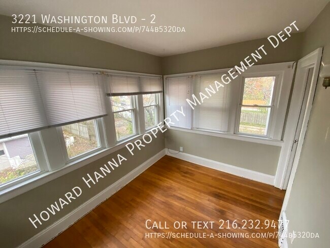 Building Photo - Spacious 2 Bedroom 2nd Floor Apt in Clevel...