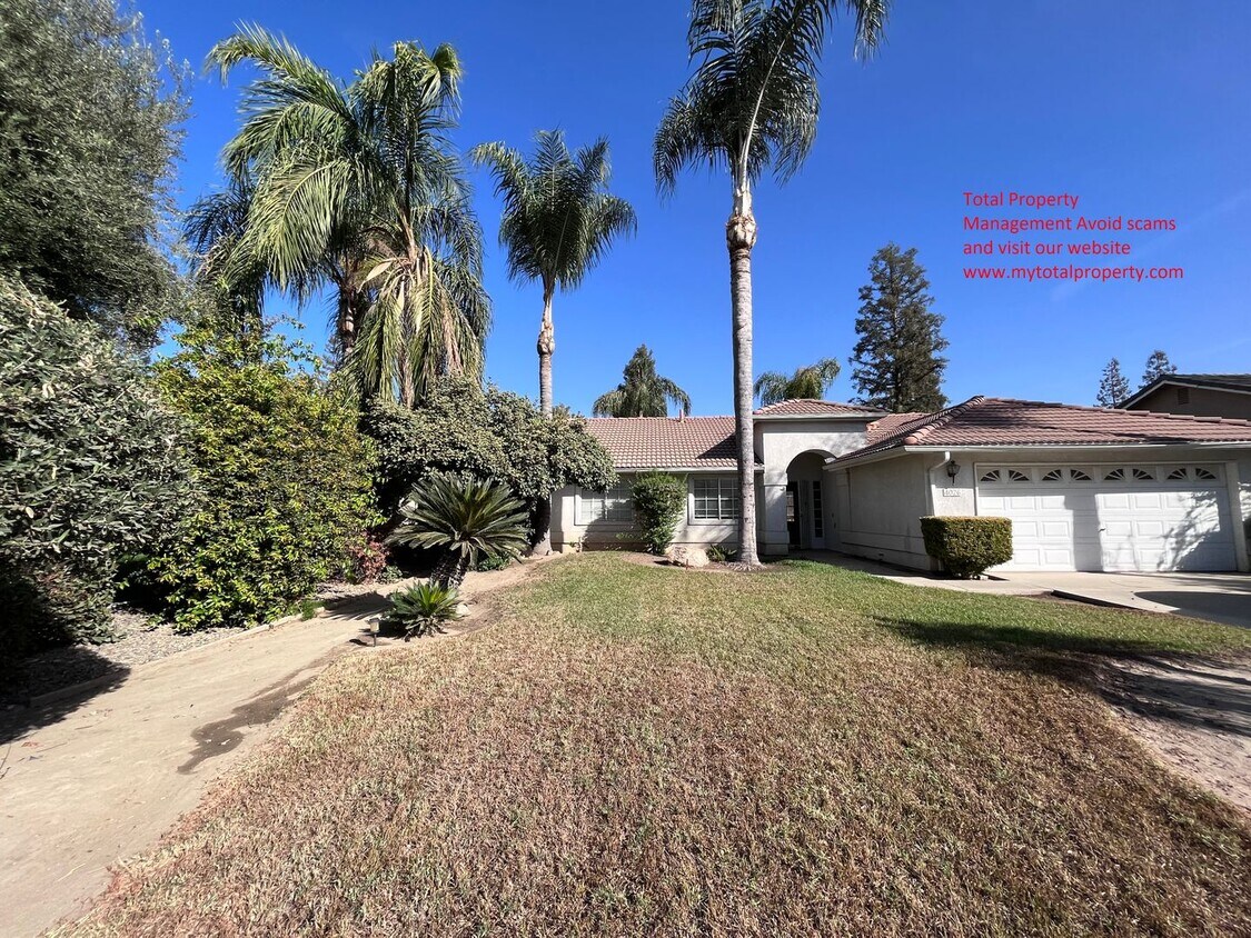 Primary Photo - 4026 E Sue Ave
