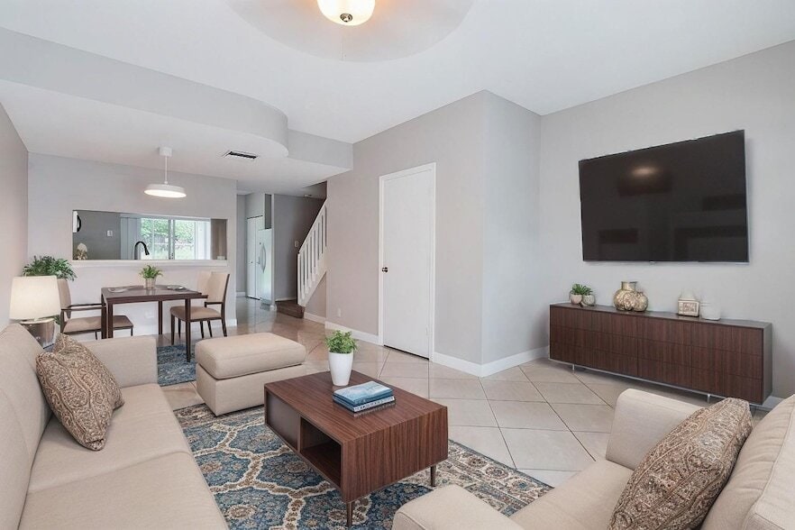 Photo - 16721 Hemingway Drive Unit