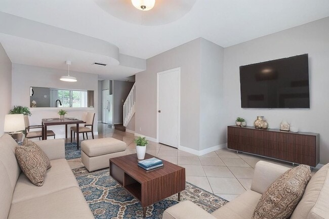 Photo - 16721 Hemingway Dr Townhome