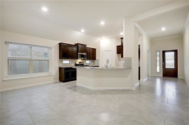 Building Photo - 601 Puerta Vallarta Ln