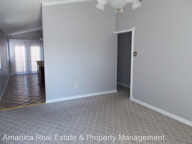 Building Photo - 3 br, 2 bath House - 12283 Hythe St