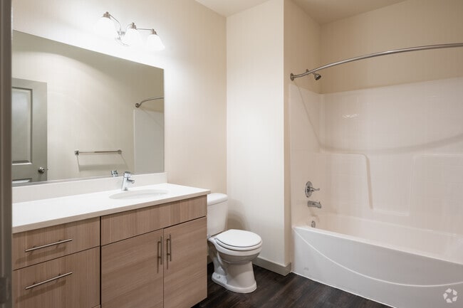 3BD, 2BA - 1,063SF - Novo