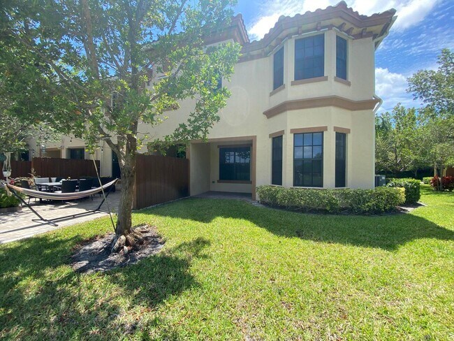Foto del edificio - 10283 Wellington Parc Dr
