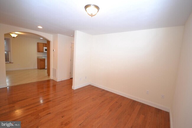 Foto del edificio - 12439 Old Frederick Rd