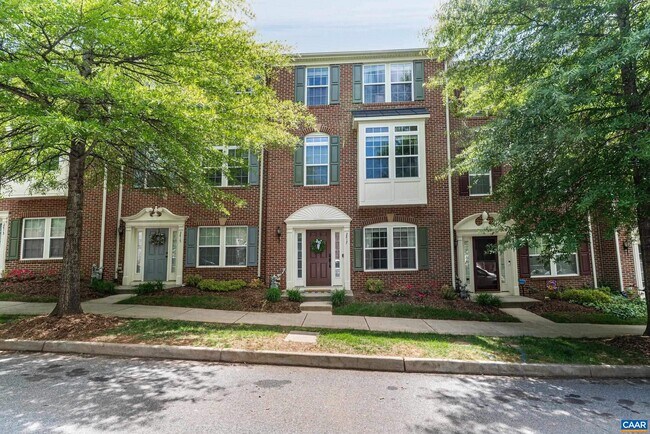 Foto del edificio - 2417 Abington Dr