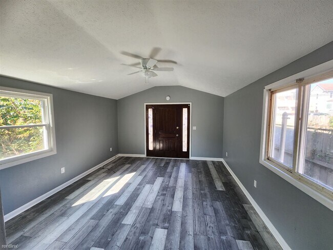 Building Photo - 2 br, 1 bath House - 542 Reed Street
