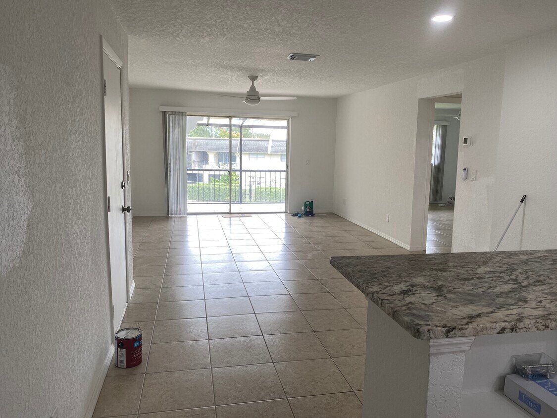 Primary Photo - 612 E San Sebastian Ct