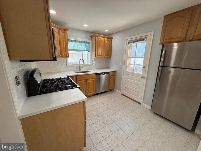 Foto del edificio - 46 Wayfield Rd