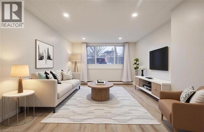 Building Photo - 433 Guelph St