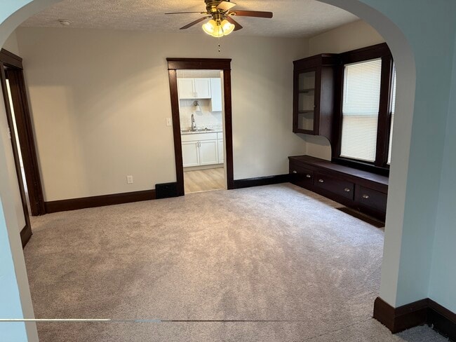 Building Photo - 11916 Browning Ave