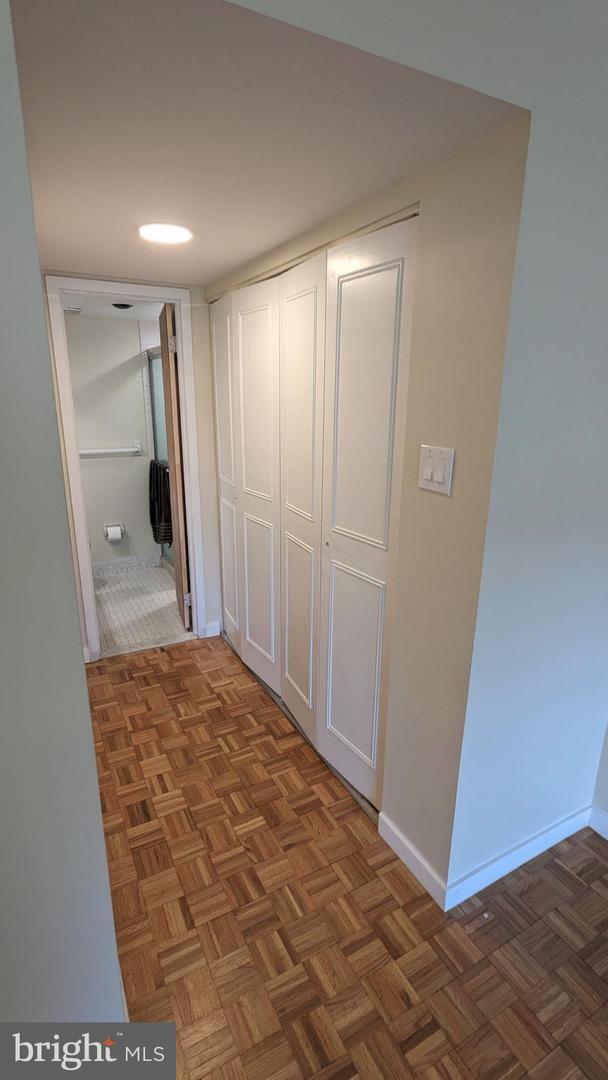 Foto del edificio - 100 West Ave