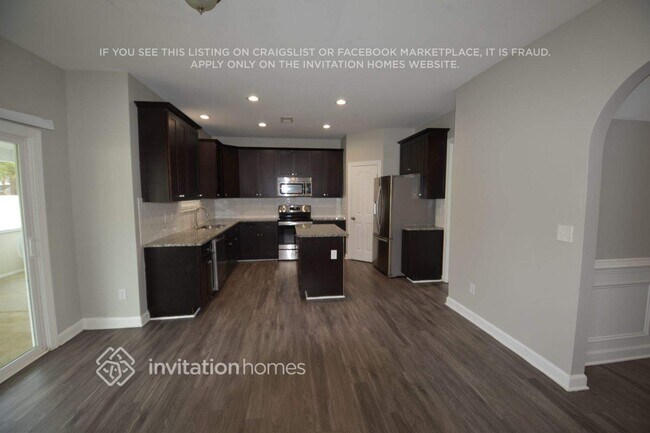 Foto del edificio - 549 Meredith Court