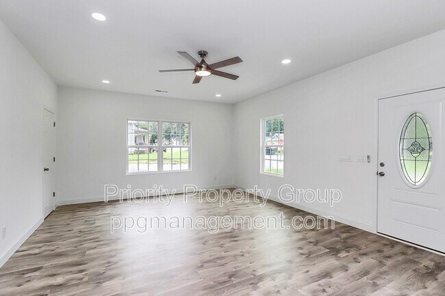 Foto del edificio - 119 Walnut St