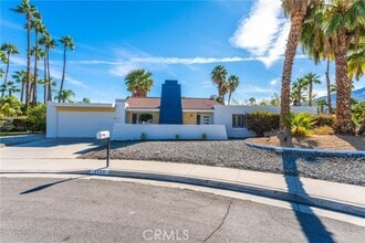 Building Photo - 1123 El Cid