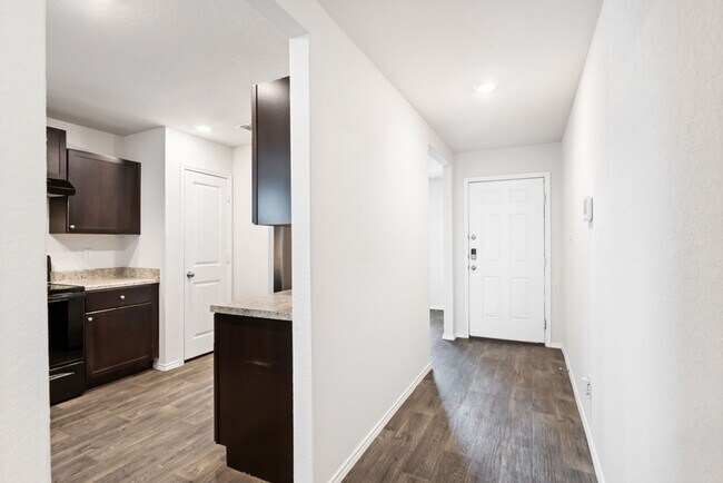 Foto del edificio - 2526 Wentwood Run