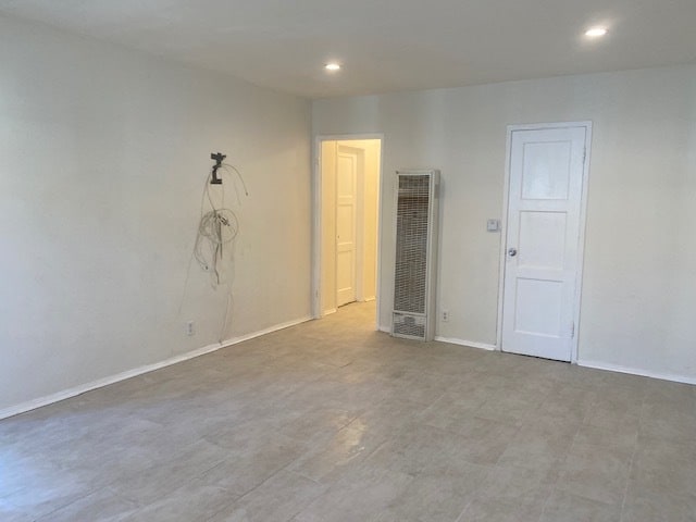Building Photo - 7004 Hazeltine Ave