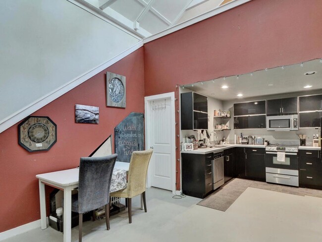 Foto del edificio - 1602 Edgewood Ave