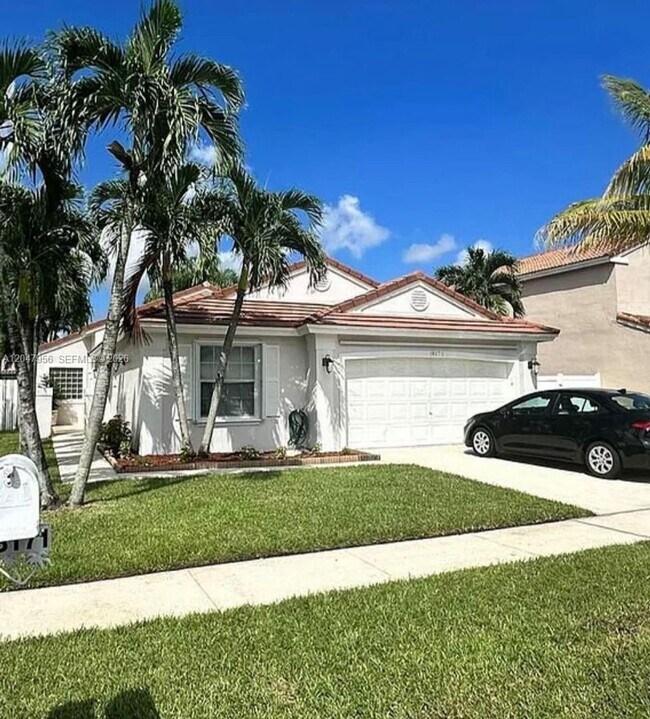 Foto del edificio - 18171 NW 18th St