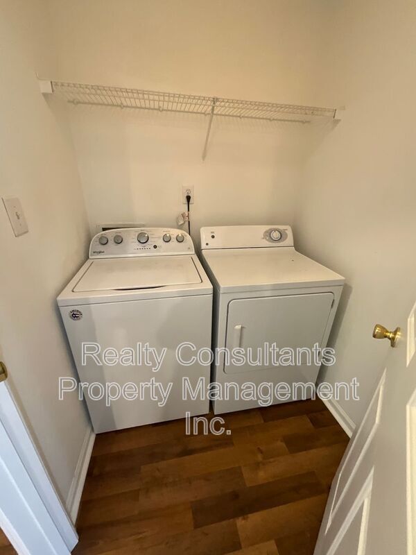 Building Photo - 4612 Cross Ridge Ln