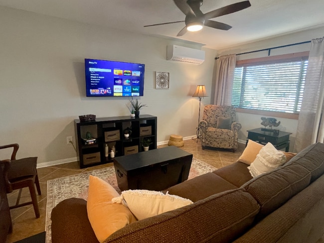 Building Photo - 6186 Chia Ave