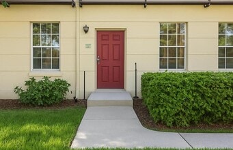 Building Photo - 1042 WATERSIDE Dr