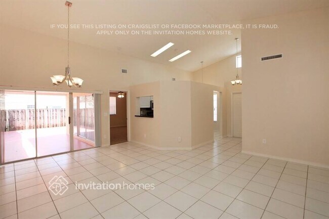 Building Photo - 22250 SW 101 Avenue Rd