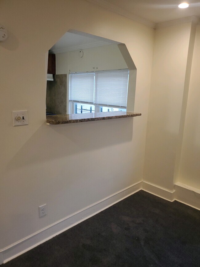 Opening from the livingroom - 128-08 Inwood St