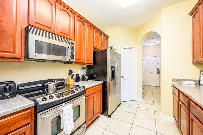 Kitchen - 4126 Breakview Dr