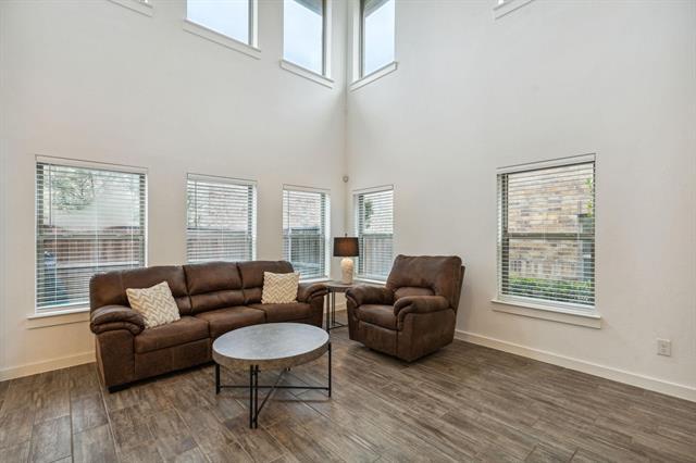 Building Photo - 2756 Starburst Dr