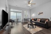 Foto principal - 8510 Westfield Blvd