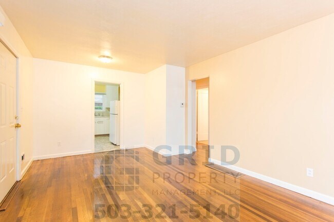 Foto del edificio - 2 Bedroom House Available in Kenton Area!