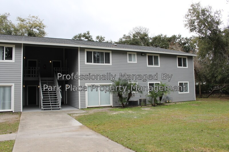 Primary Photo - 1050 Wayne Ave