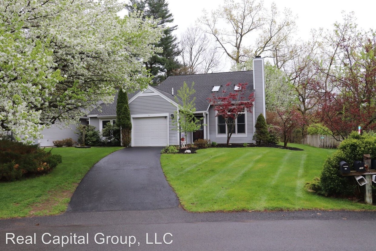 141 Ln, Slingerlands, NY 12159 House Rental in Slingerlands