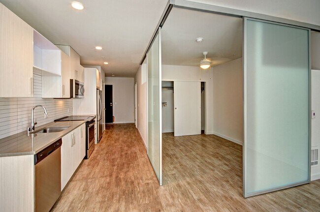 Leeward Apartments Seattle Wa Apartments Com Leeward Apartments Seattle Wa Apartments Com