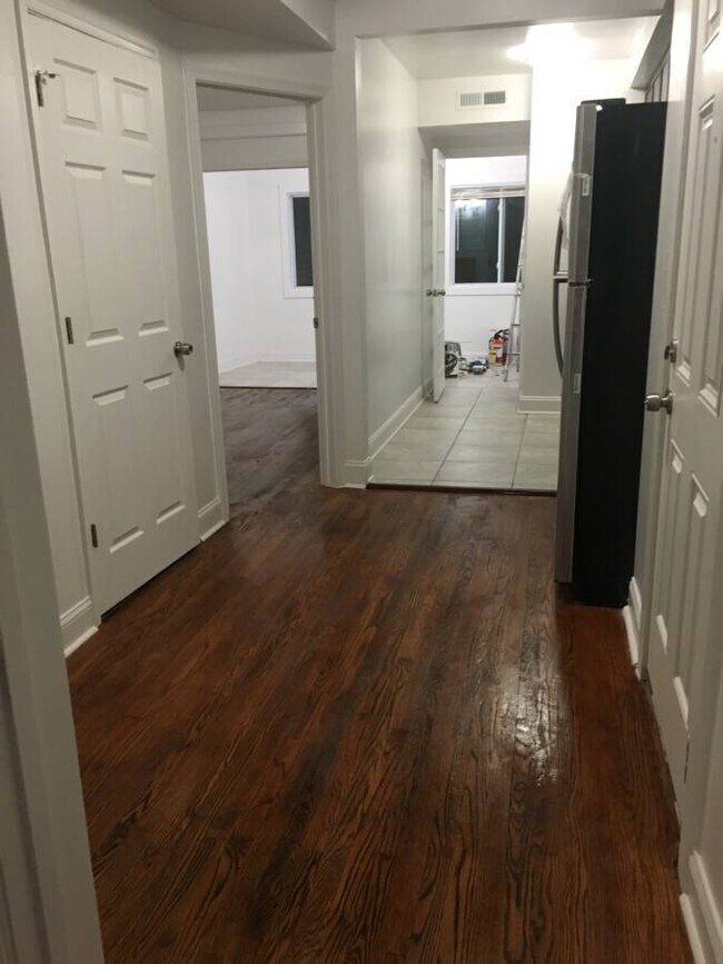 Foto del edificio - 1223 Queen St NE