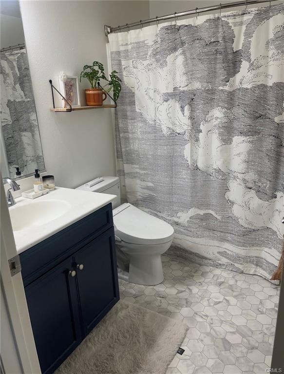 Building Photo - 2829 W Edinger Ave