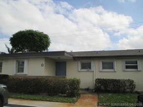Building Photo - 2951 Ashley Dr W