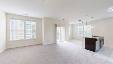Interior Photo - The Courts at Huntington Station