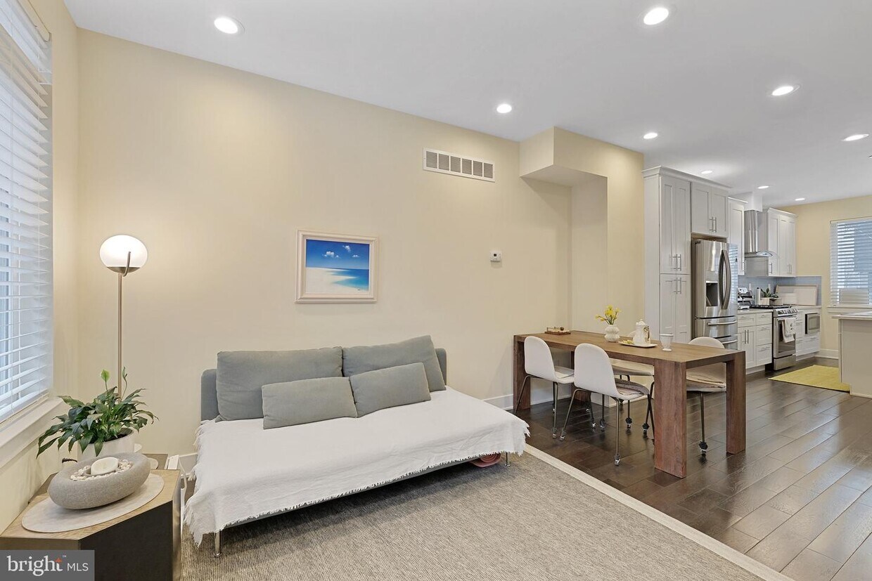 Foto principal - 2923 W Flora St