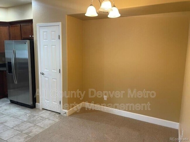 Foto del edificio - 5014 Everett St