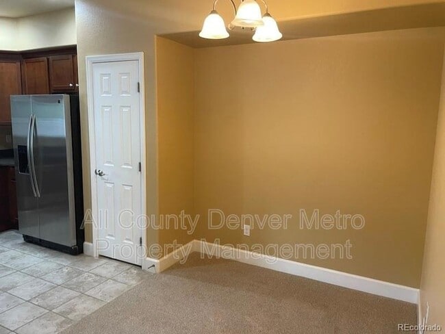 Building Photo - 5014 Everett St