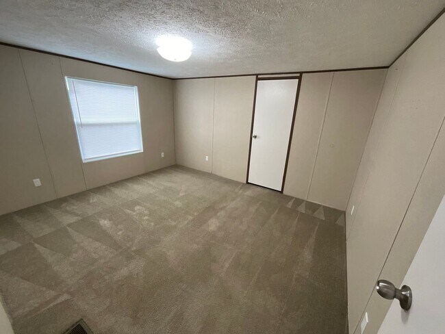 Foto del edificio - 2 Bedroom 2 Bathroom Mobile Home