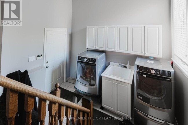 Building Photo - 56 Park Ridge Dr