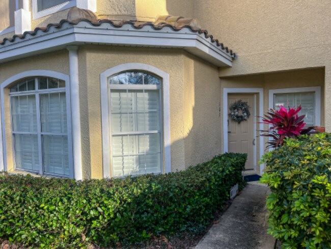 Building Photo - 672 Sandy Neck Ln