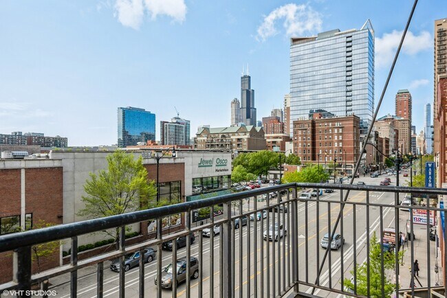 Foto del edificio - 1243 S Wabash Ave