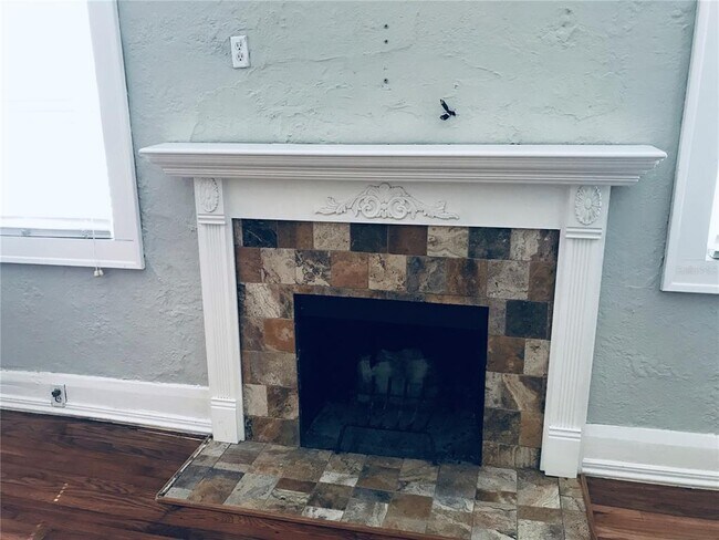 Foto del edificio - 3308 W San Juan St