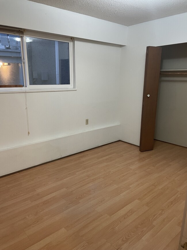 Building Photo - 6056 Fleming St