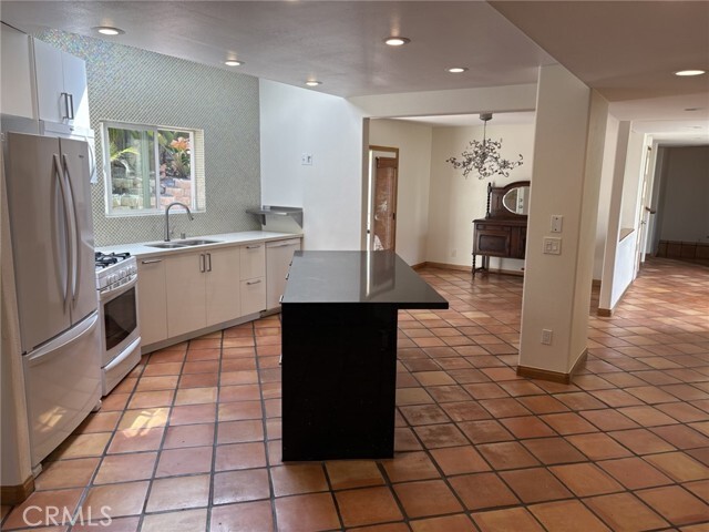 Building Photo - 1707 Hygeia Ave